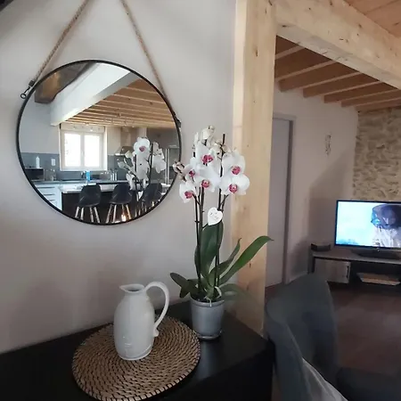 בית נופש La Grange Du Pradel Montredon-Labessonnié