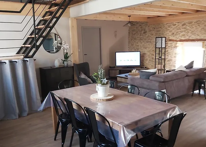 La Grange Du Pradel Vakantiehuis *