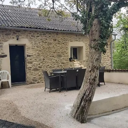 La Grange Du Pradel Сasa de vacaciones Montredon-Labessonnié