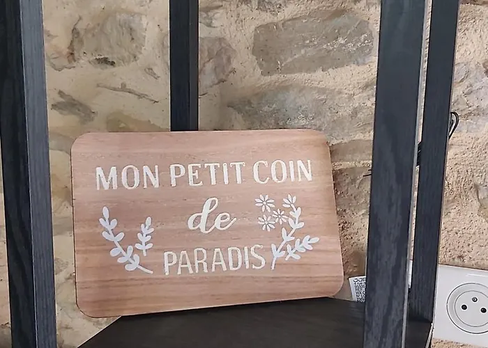 La Grange Du Pradel Hébergement de vacances *
